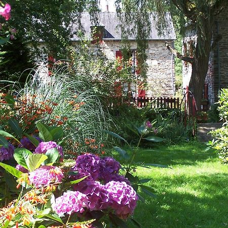 Le Moulin Du Bignon Bed & Breakfast Lassy Exterior photo