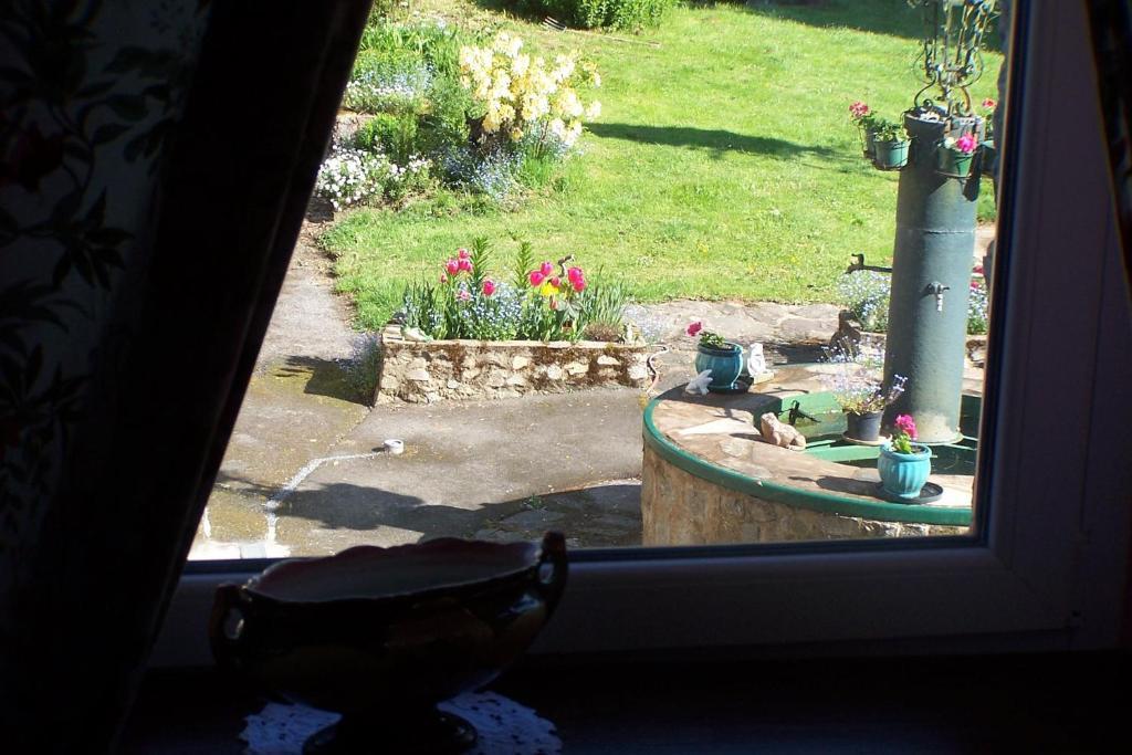Le Moulin Du Bignon Bed & Breakfast Lassy Room photo
